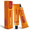 Fix-Creme-THERMO (84 g) ist eine hochwertige, wärmende Massagecreme mit Kampfer, Menthol, Vanillylbutylether sowie einem phytotherapeutischen Komplex aus Ringelblume und Thymian. Dank ihrer innovativen Drei-Phasen-Formel lindert sie sowohl unmittelbar als auch langfristig Muskel-, Gelenk- und Rückenschmerzen. Die Creme wärmt das Gewebe tiefenwirksam, fördert die Durchblutung, wirkt entzündungshemmend und verkürzt die Regenerationszeit nach Sport oder körperlicher Anstrengung.